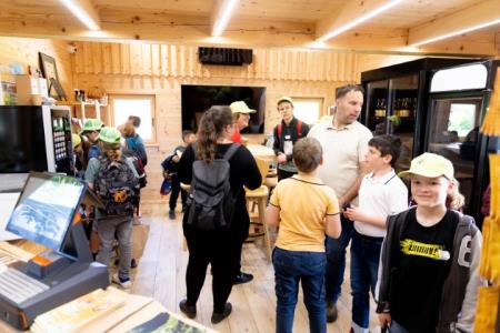 PIVKA DRŽAVNO TEKMOVANJE MLADIH ČEBELARJEV 11.5.2024 - Valter Leban-0646 (Small)